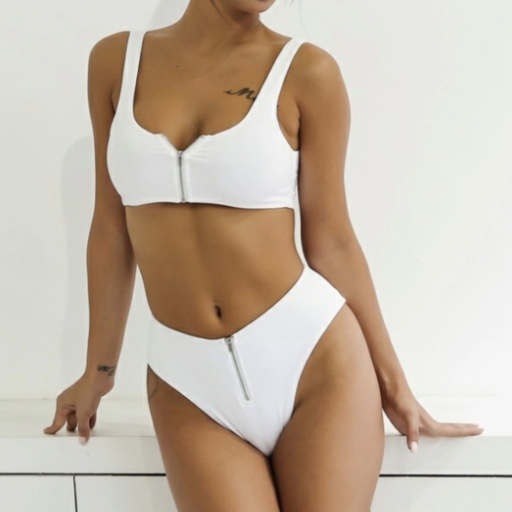SHEIN Zip-Up Bikini